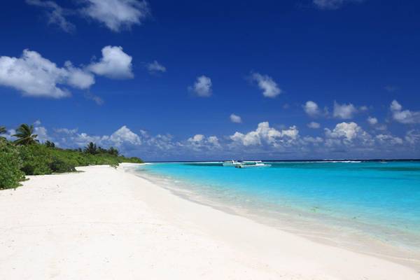 Strand, Six Senses Laamu
