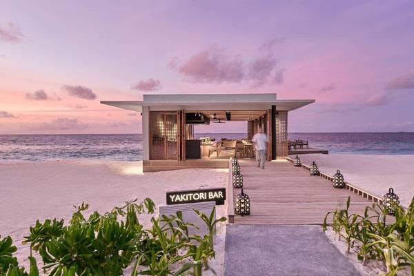 Alila Kothaifaru Maldives, Malediven, Yakitori Bar, Eingang