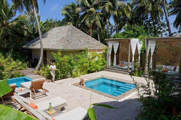 Emerald Faarufushi Resort & Spa, Malediven, Emerald Spa, Pool