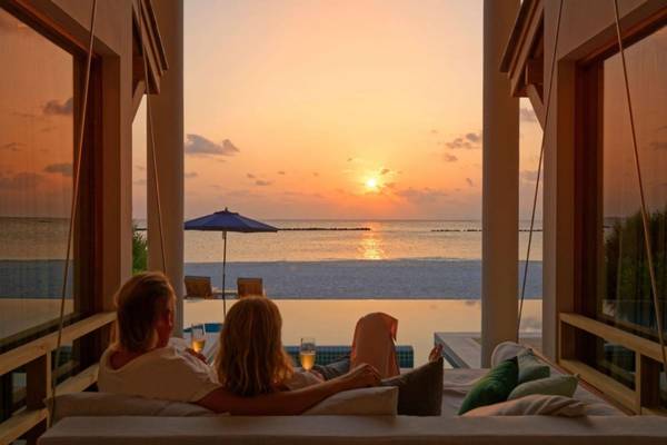 Emerald Faarufushi Resort & Spa, Malediven, Presidential Beach Vill, Slider, Außenbereich