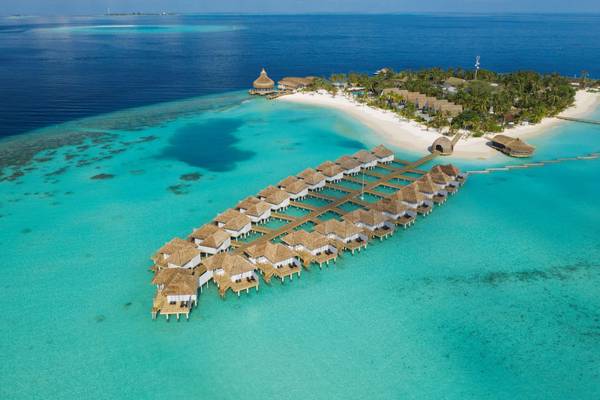 Outrigger Maldives Maafushivaru Resort, Malediven, Slider, Luftaufnahme Resort
