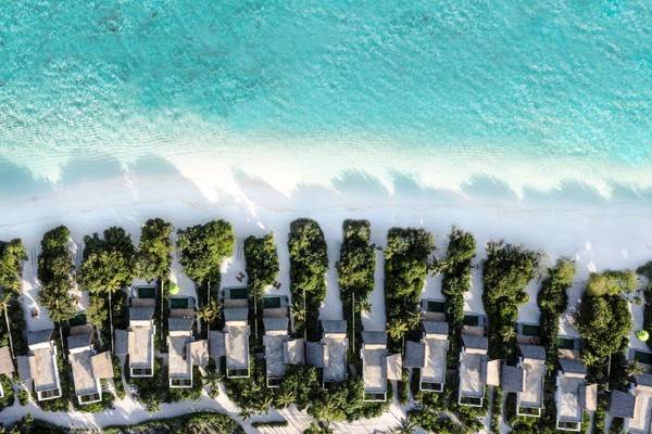 Emerald Maldives Resort & Spa, Malediven, Beach Villa with Pool, Luftaufnahme Beach Villen