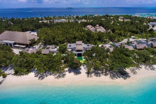 Emerald Maldives Resort & Spa, Malediven, Royal Beach Villa, Luftaufnahme Villa