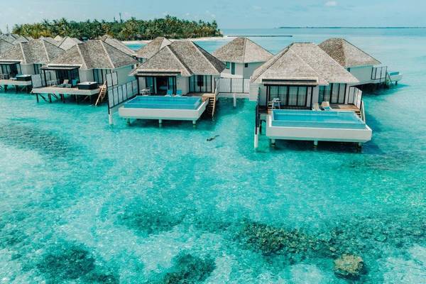 Nova Maldives, Malediven, Water Villa with Private Pool, Außenansicht