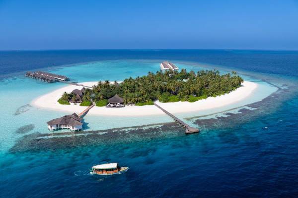 Angaga Island Resort & Spa, Malediven, Luftaufnahme Insel