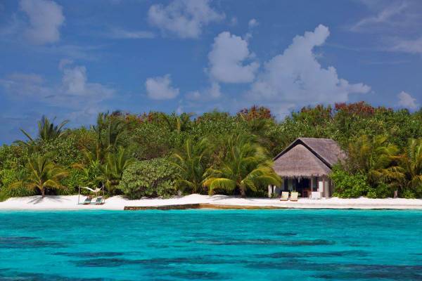 Coco Bodu Hithi, Malediven, Island Villa, direkte Strandlage