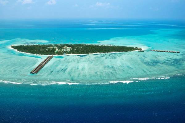 Meeru Island Resort, Malediven, Slider, Luftaufnahme Resort