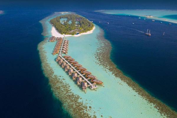 Vilamendhoo Island Resort, Malediven, Luftaufnahme Insel