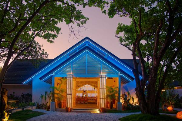 OBLU NATURE Helengeli by SENTIDO, Malediven, Helen's Bar, Eingang