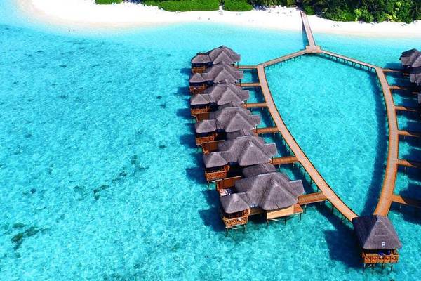Wasservillen, Fihalhohi Island Resort