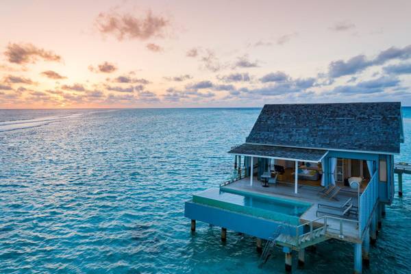 Thundi Water Villa with Pool