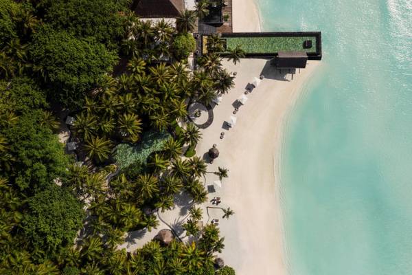 One & Only Reethi Rah, Insel, FamilyPool, Drone