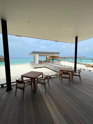 Veligandu Maldives Resort Island, Beach, Restaurant