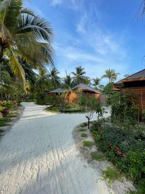 Veligandu Maldives Resort Island, Beach Villas