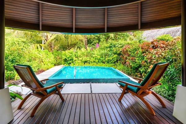 Chalet, Inselblick mit Pool 1