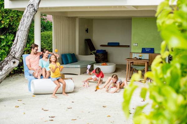 Playground_c_Holiday_Inn_Resort_Kandooma