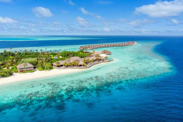 Hurawalhi Island Resort:
