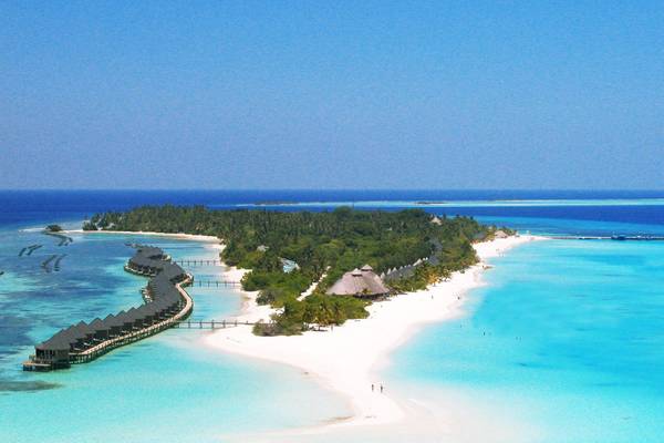 Kuredu Island Resort & Spa