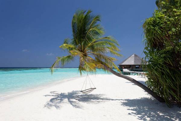 Vilamendhoo Island
