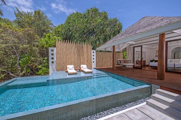 Anantara Kihavah Beach Pool Villas  Outdoor Deck