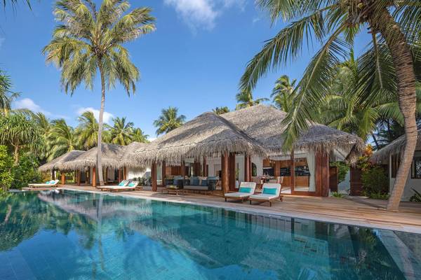 Anantara Kihavah - Exterior View Four Bedroom Beach Pool Residence Pool