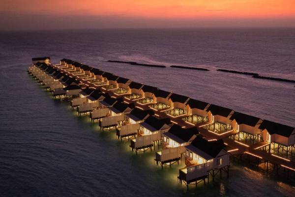Oblu_Helengeli_Honeymoon_Water_Villas_Sunset