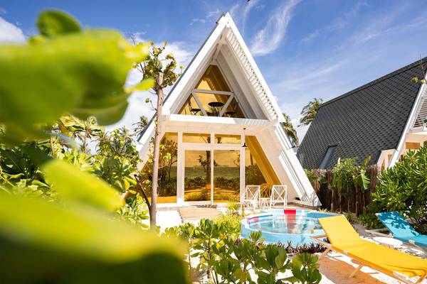 Oaga_Art_Resort_Haruge_Beach_Villa_1