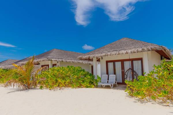Beach_Villa_Cocogiri_Island_Resort_Exterieur_1