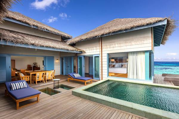 Halcyon_Private_Island_Horizon_Overwater_Reatreat_1