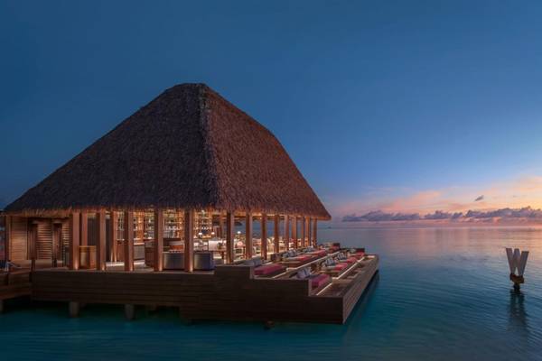W_Maldives_Dining_1