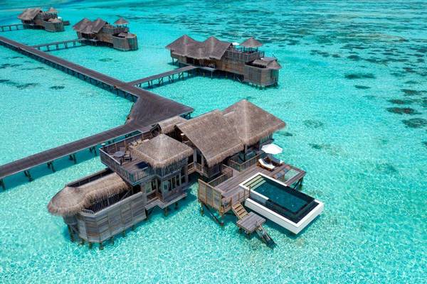 Gili Lagoon Villa