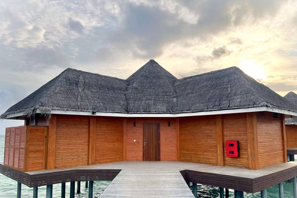Brennia_Kottefaru_Over_Water_Suite_with_Pool_1