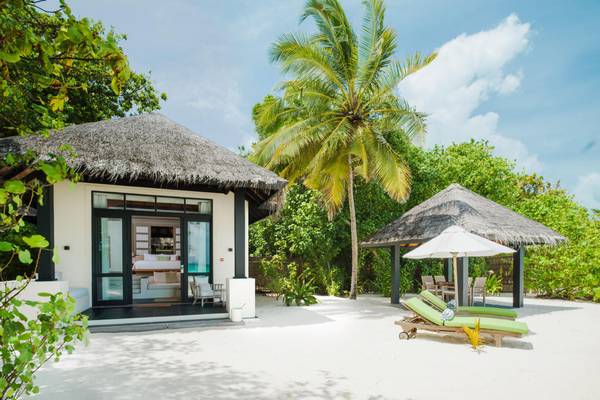 JA_Manafaru_Beach_Villa_with_Private_Pool_1