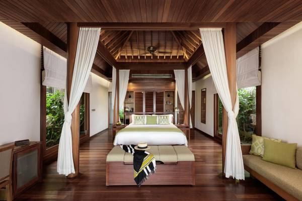 Baros_Maldives_Baros_Pool_Villa_Bathroom