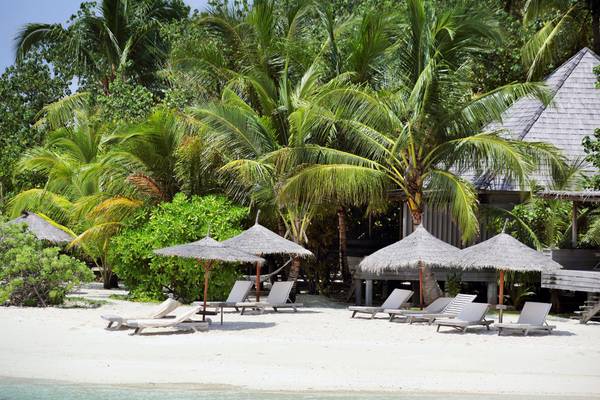 Gangehi_Island_Slider_3