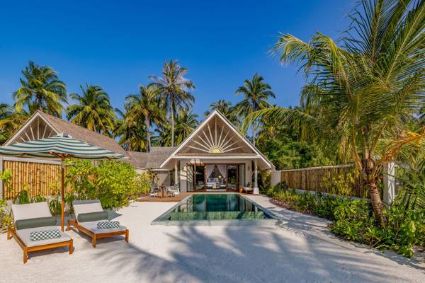 Rah_Gili_Beach_Pool_Villa_5