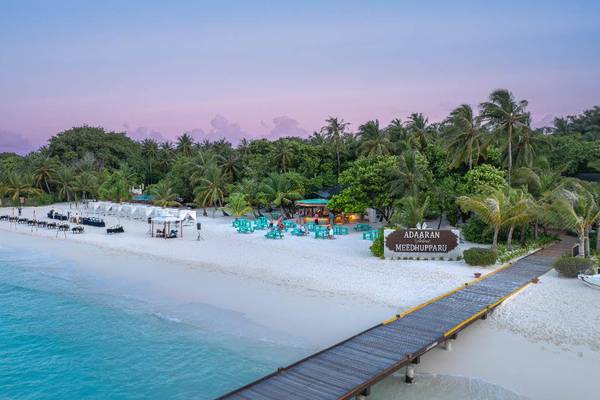 Adaaran Select Meedhupparu - Ankunftssteg, Starnd