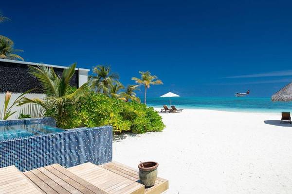 Kanifushi Grand Pool Villa