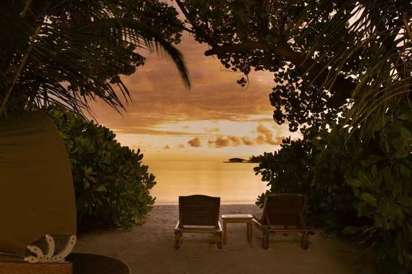 Beachfront  Sunset Villa