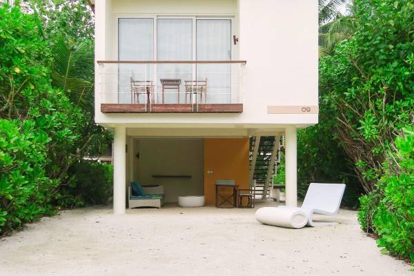 Beach House Garden View