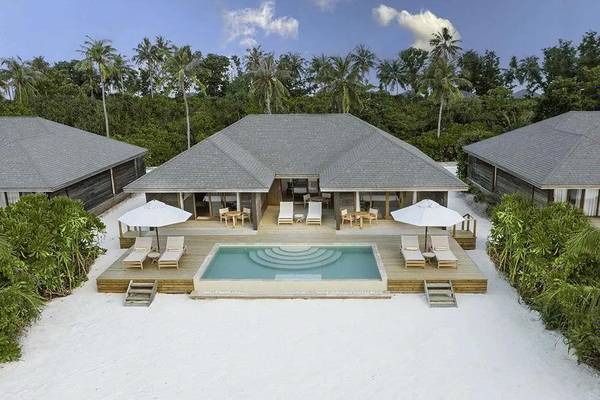 Dheru Three Bedroom Pool Villa