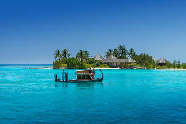 Four-Seasons-Maldives-Spa-Island