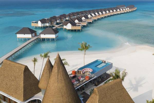 Meyyafushi Maldives - Wasservillensteg