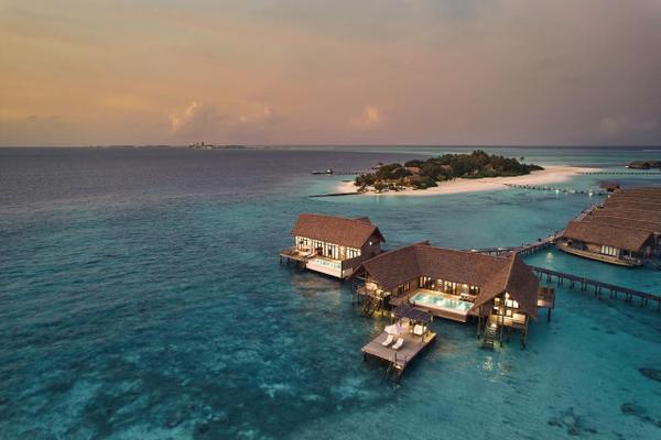 3 Bedroom Sunset Water Villa mit Pool, COMO Cocoa Island