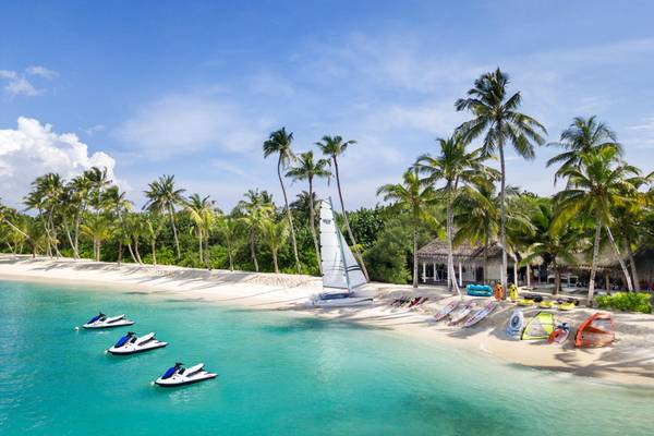 JW-Marriott_Maldives_Winter-Escape-am-Strand