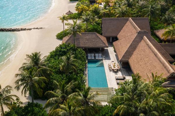 Waldof-Astoria_Two-Bedroom-Grand-Beach-Villa-with-Pool_Aerial