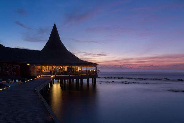 _Anantara_Veli_Maldives_Winter-Escape_Restaurantt
