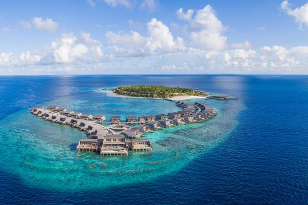 The St. Regis Maldives_Vommuli Island