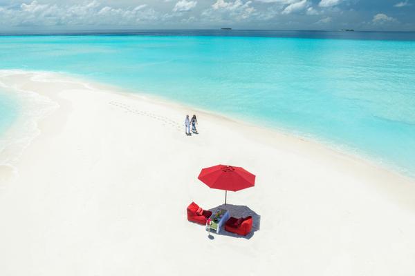 Niyama-Private-Islands-Maldives-Strand