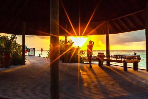Sonnenuntergang am Pavillion I Lily Beach Resort & SPA, Malediven